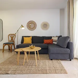 bonito-apartamento-de-2-dormitorios-2-baos-con-terraza.in-canary-islands.com/