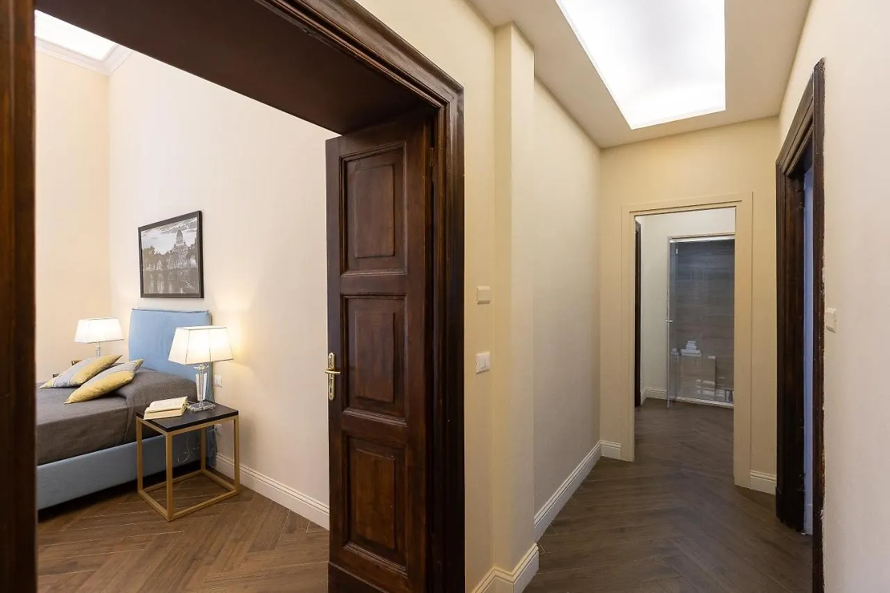 Spa Apartment Via Barberini Rome 0*,
