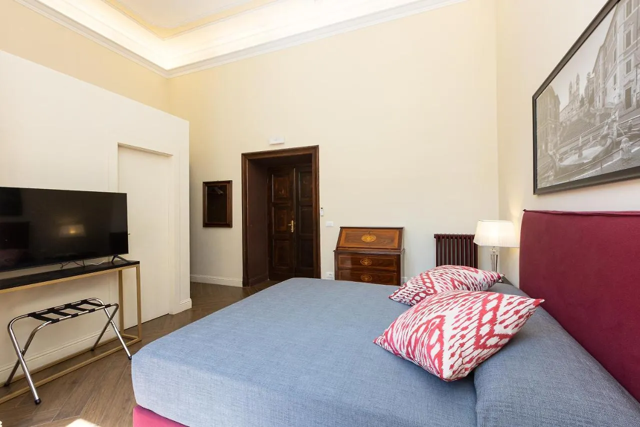 Spa Apartment Via Barberini Rome Italy