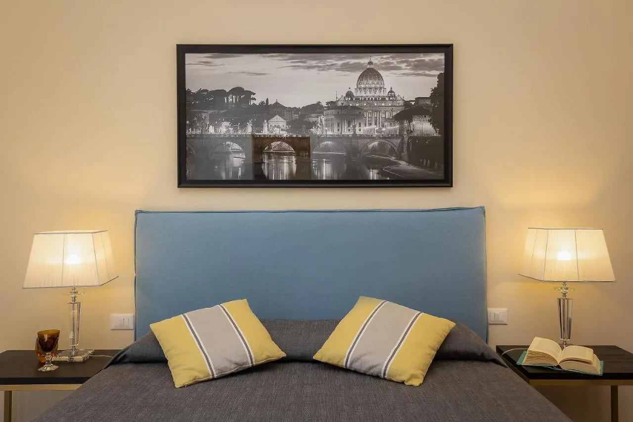 Spa Apartment Via Barberini Rome 0*,  Italy