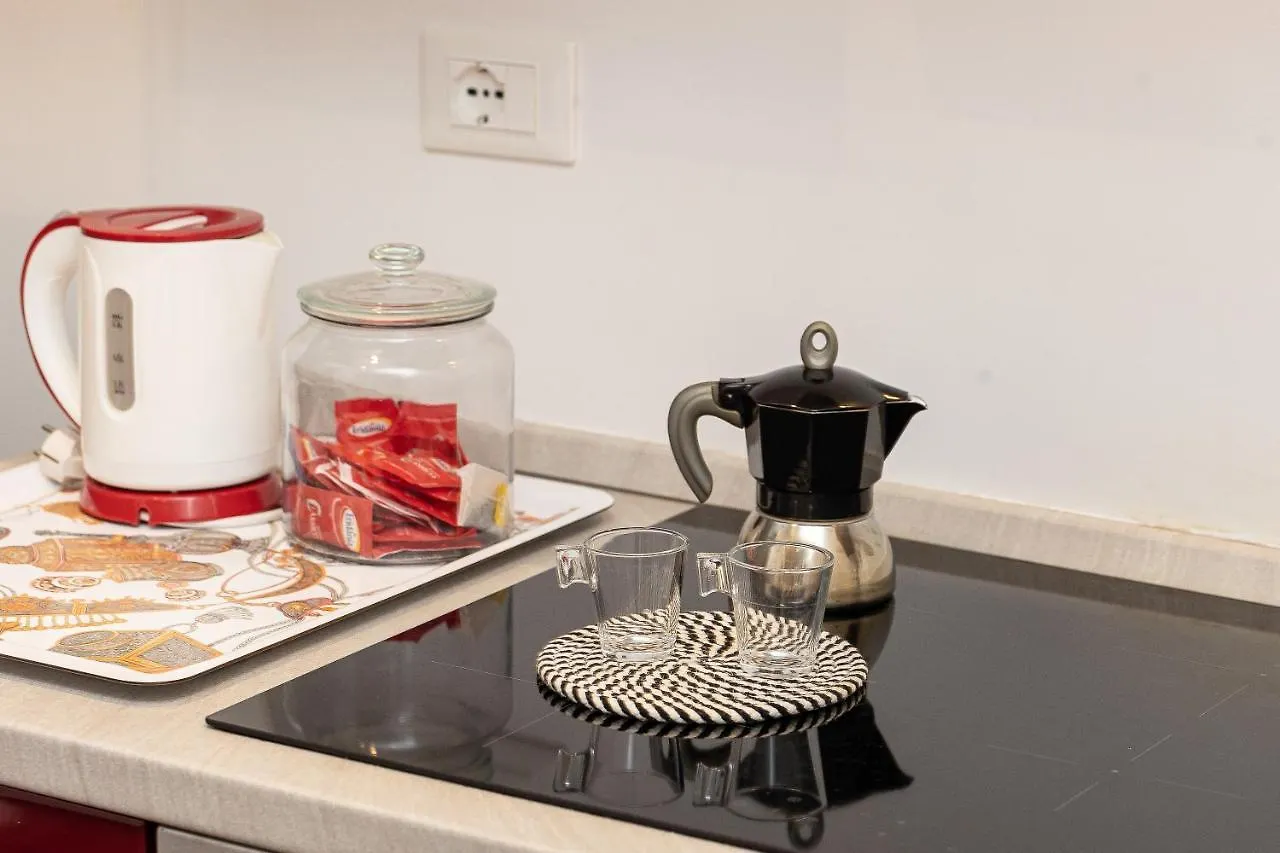 Spa Apartment Via Barberini Rome 0*,  Italy